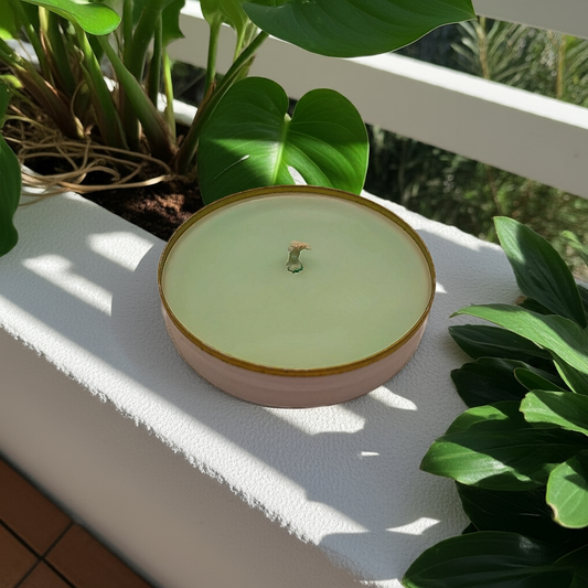 Okaliptüs Aromalı nefes açana mum 50cc 8 saat yanmaya dayanıklı